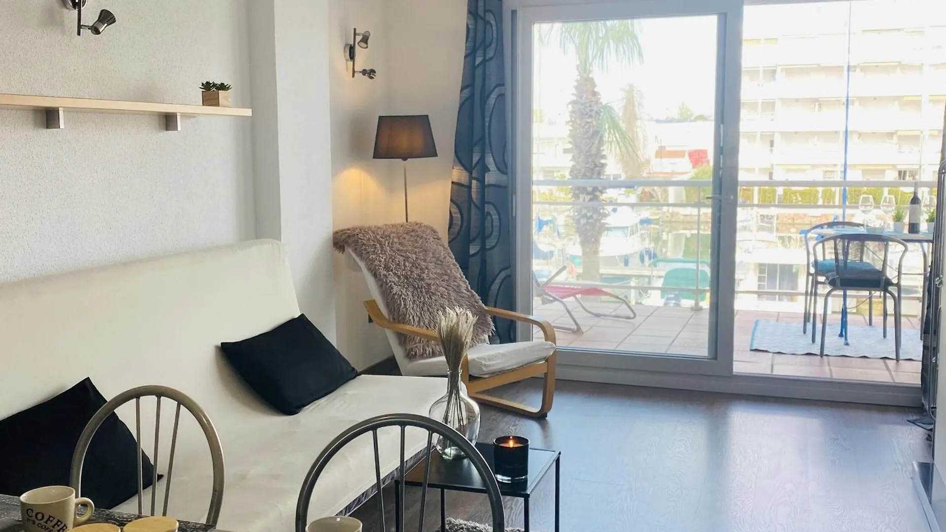 Port Canigo I 121 - Apartamento En Santa Margarita Con Piscina Comunitaria Y Vistas Al Canal. - Es-228-174 Roses